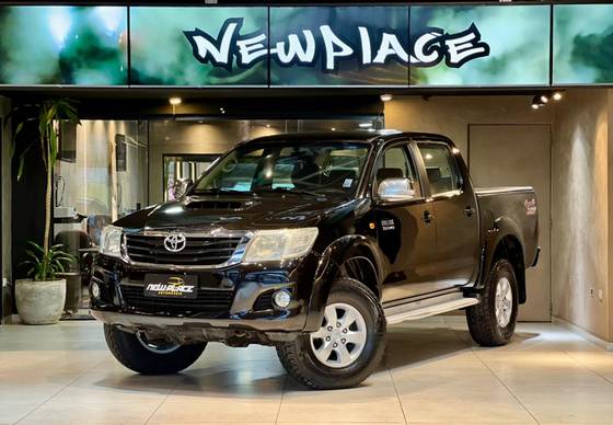 TOYOTA HILUX 3.0 SR 4X4 CD 16V TURBO INTERCOOLER DIESEL 4P AUTOMÁTICO